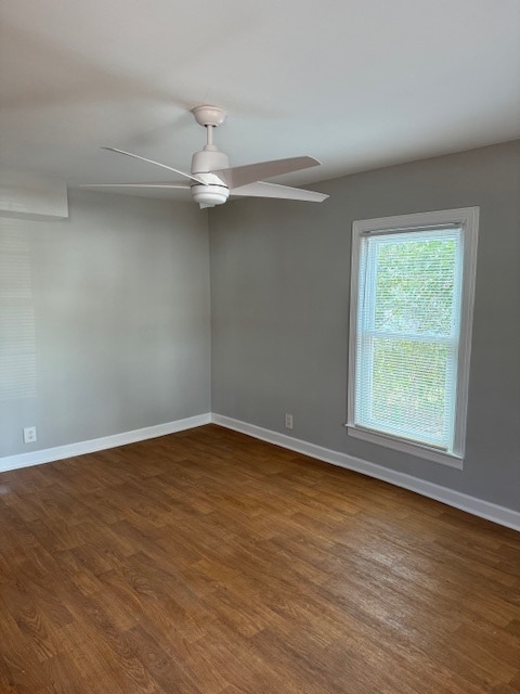 Building Photo - Adorable 2BR/1BA home in Woodbiine w/ large fenced in back yard!