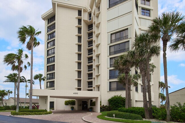 Building Photo - 2400 S Ocean Dr