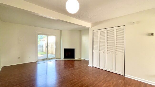 Building Photo - 1433 Sangaree Cir