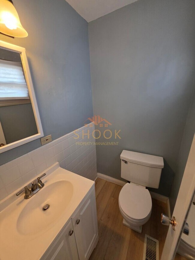 Building Photo - COZY 3BR/1.5BA HOME ON CUL-DE-SAC