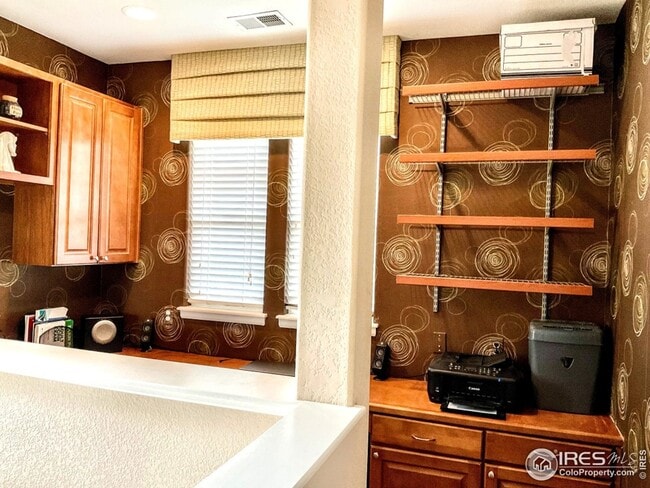 Building Photo - 1950 Windemere Ln