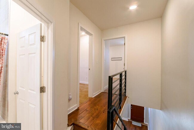 Building Photo - 1829 N 27th St