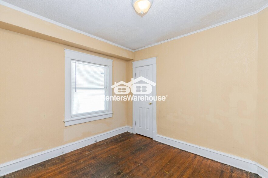 Building Photo - 4038 Bellefontaine Ave