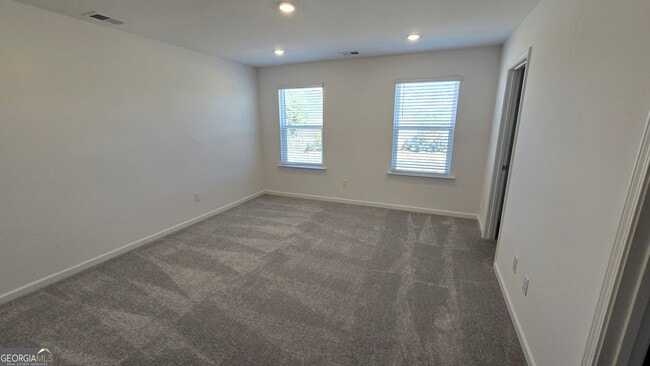 Building Photo - 209 Kenoot Dr