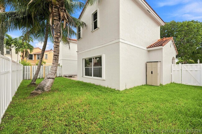 Building Photo - 1115 SW 180th Terrace