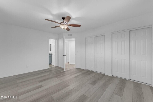 Building Photo - 1852 N Saffron Cir