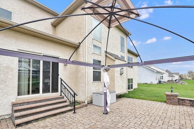 Building Photo - 1592 Little Bear Loop
