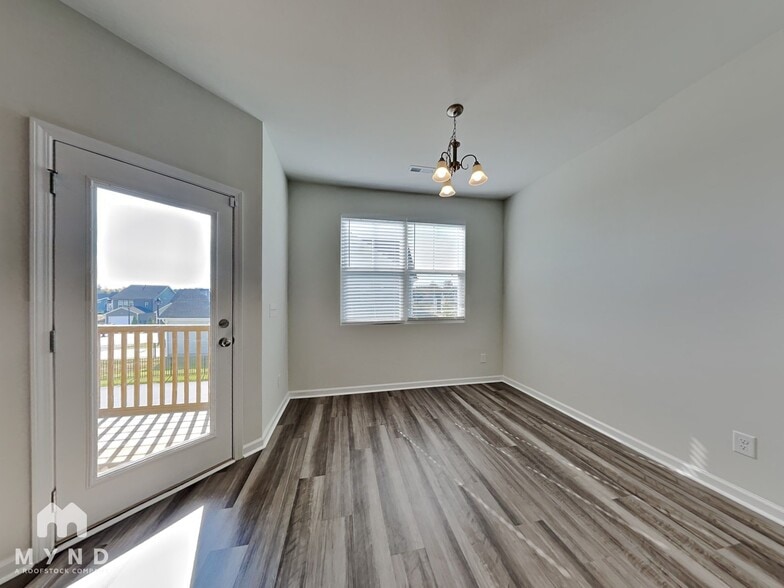 Building Photo - 6043 Kayton St