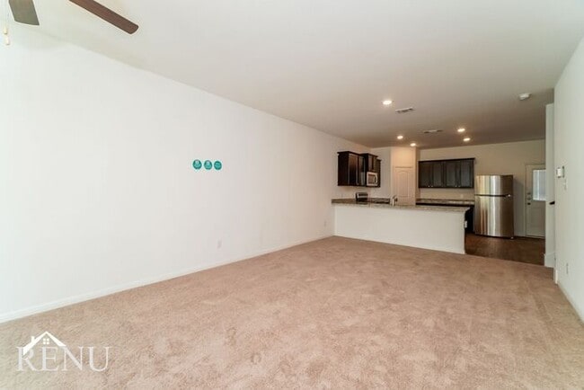 Building Photo - Coming Soon!