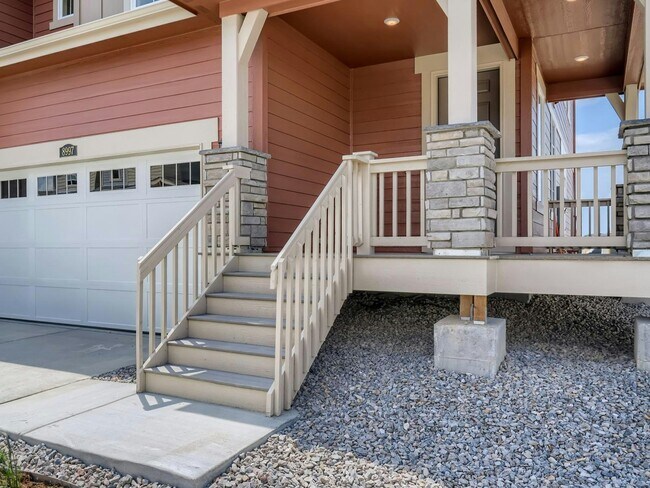 Building Photo - 8997 Borrowdale Ln