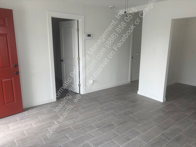 Building Photo - 120 E Century Blvd