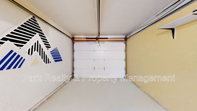 Building Photo - 1300 Garfield St