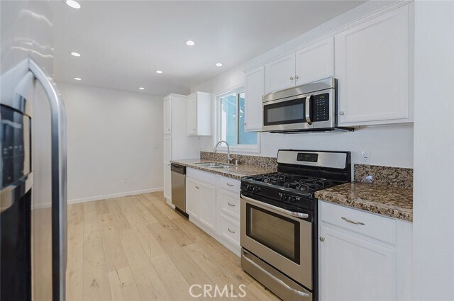 Building Photo - 17134 Sherman Way