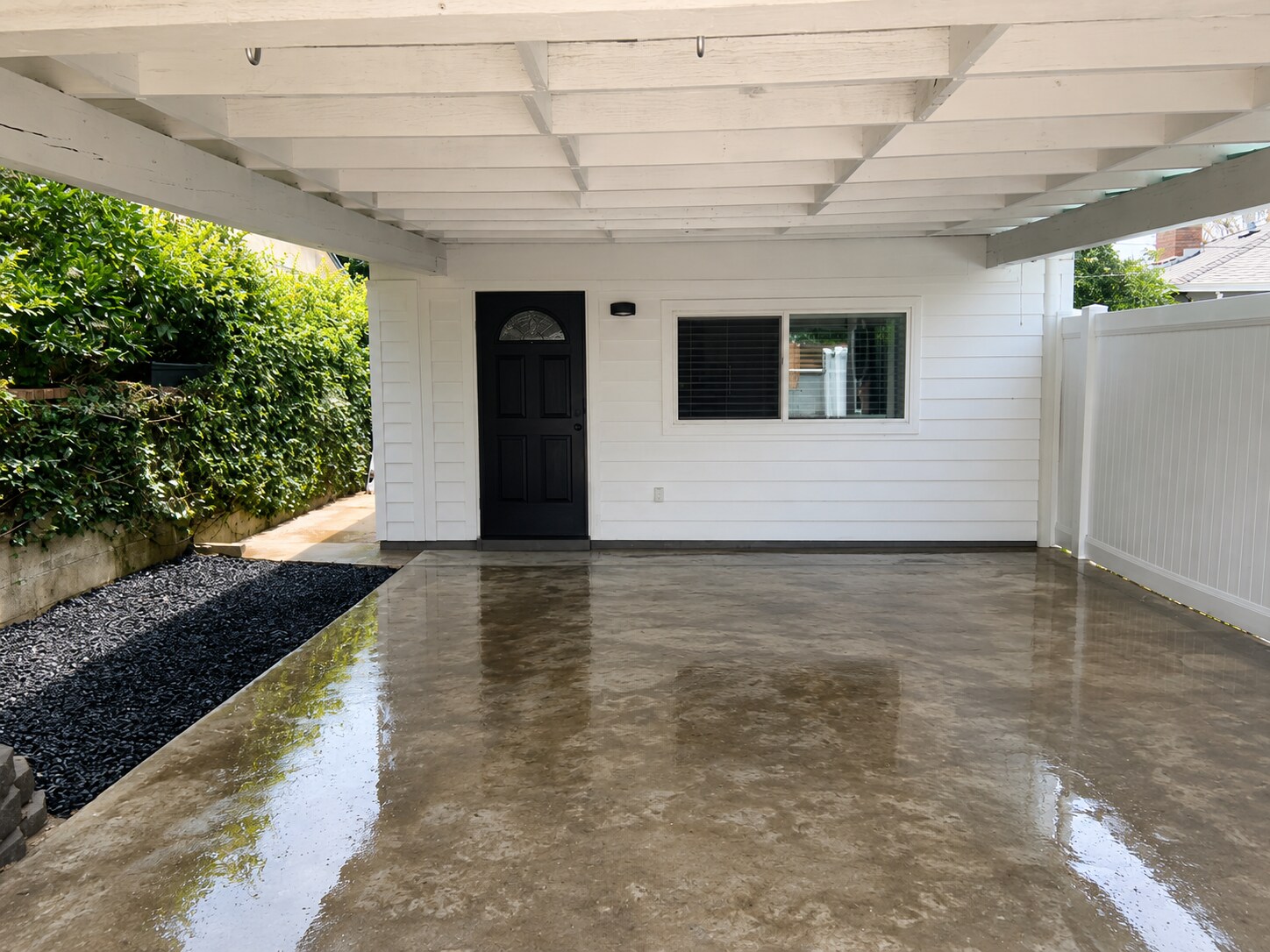 Building Photo - 8112 Paso Robles Ave