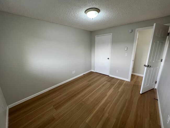 Building Photo - 3100 Juanipero Way