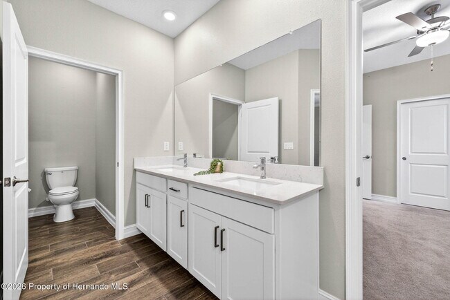 Building Photo - 19462 Forest Garden Ct