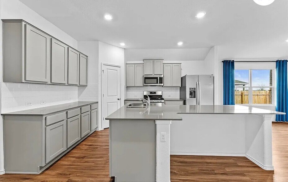 Building Photo - 156 Sky Meadows Cir