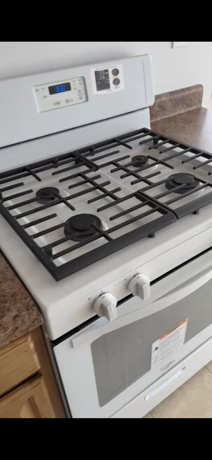 Building Photo - 25 Clifton Ave