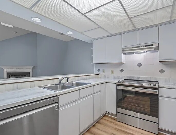 Building Photo - 6279 Wrightsville Ave