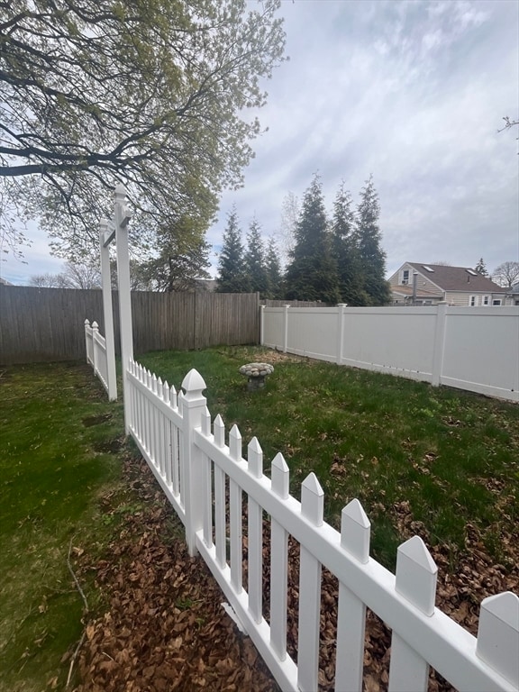 Building Photo - 334 Lincoln Ave