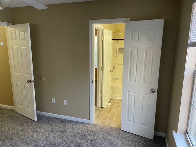 Building Photo - 2470 Nugget Ln