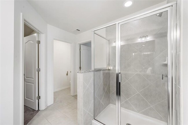 Building Photo - 7822 Canterbury Ct
