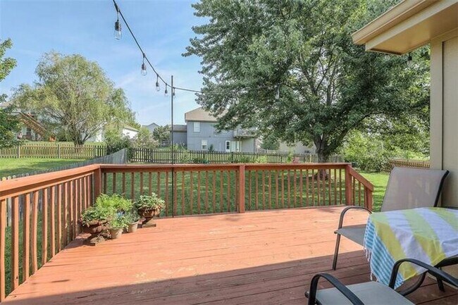 Building Photo - GORGEOUS Home in the Liberty School District-Available in JUNE!!