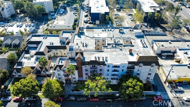 Building Photo - 1246 W 30th St