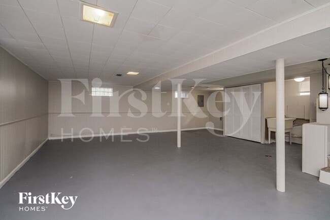 Building Photo - 1407 Evers Ave