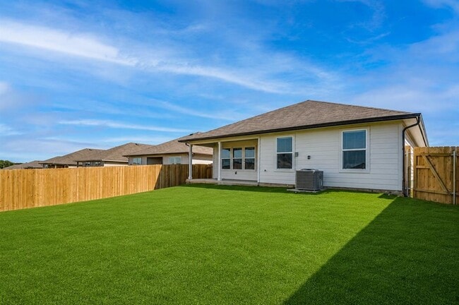 Building Photo - 821 Indigo Wy