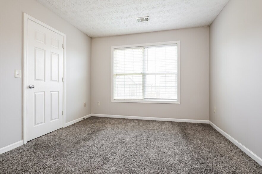 Building Photo - 3854 Sagebrush Ln
