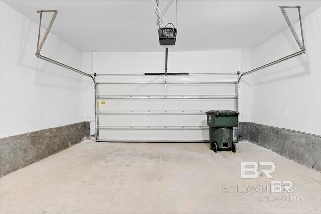 Building Photo - 8352 Preakness Ct