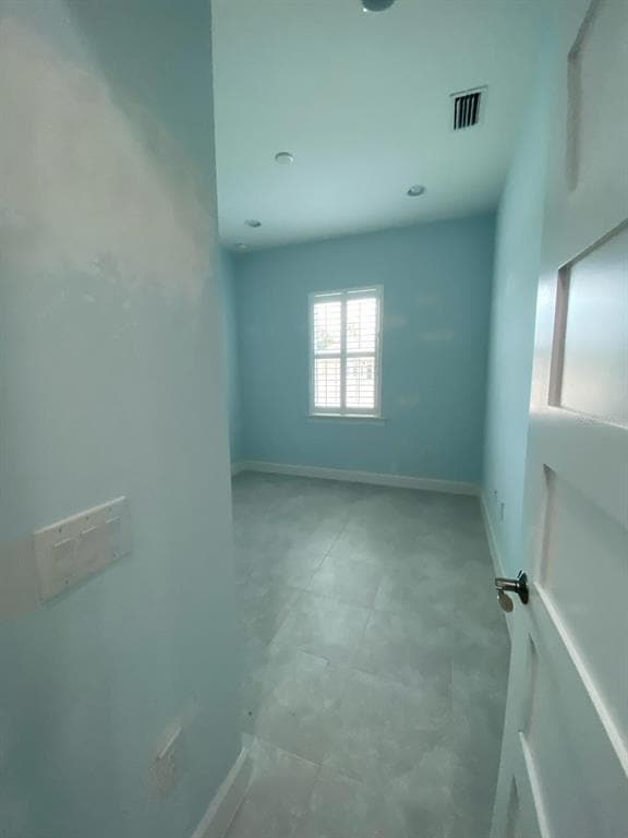 Building Photo - 8813 Yucatan Ct