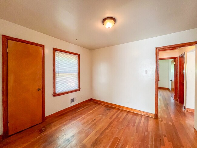 Building Photo - 4531 Cranford Ave