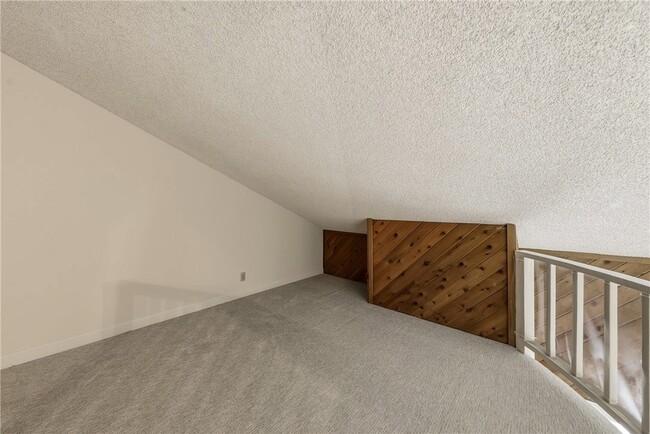 Building Photo - 23821 Hillhurst Dr