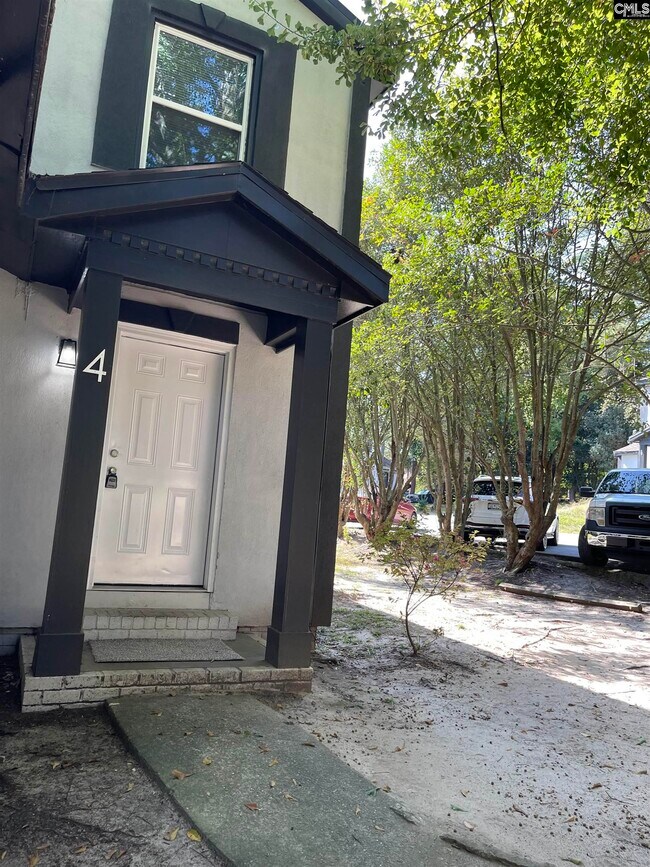 Building Photo - 3736 Elberta St