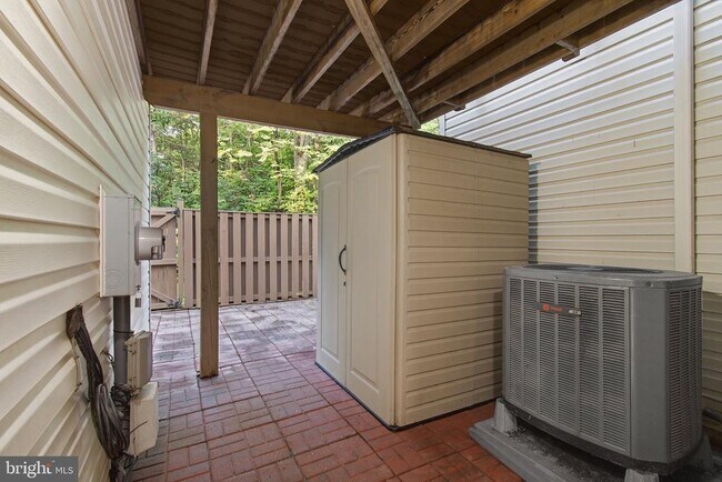 Building Photo - 13653 St Johns Wood Pl
