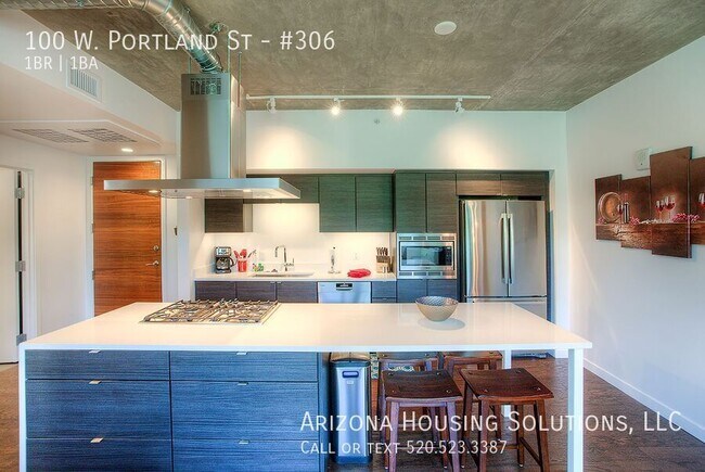 Building Photo - 100 W Portland St