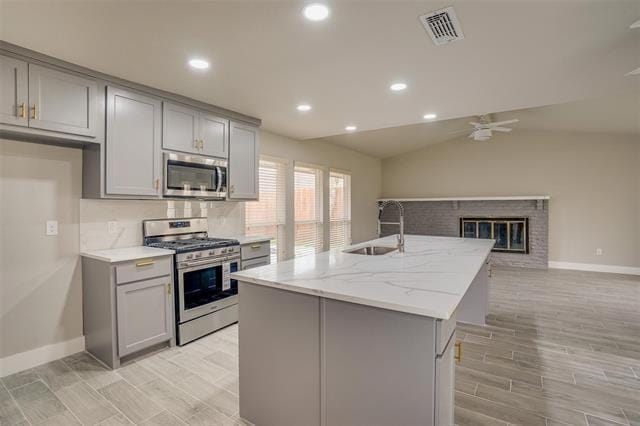 Building Photo - 3805 W Rochelle Rd