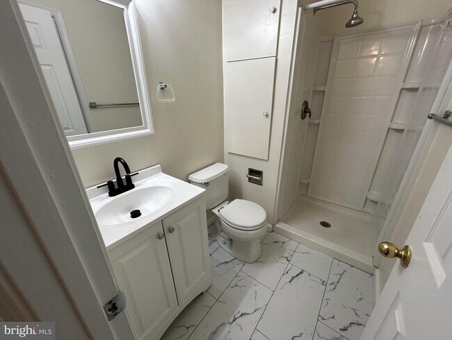 Building Photo - 10458 Damascus Park Ln