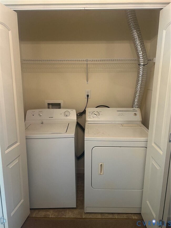 Building Photo - 3447 Prince George Dr