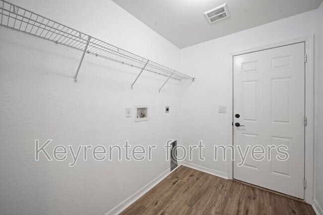 Building Photo - 2006 Polar Ave