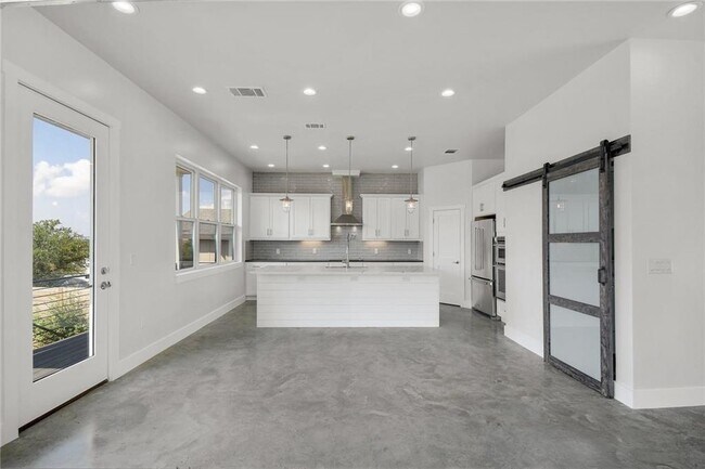 Building Photo - 14909 Texas St