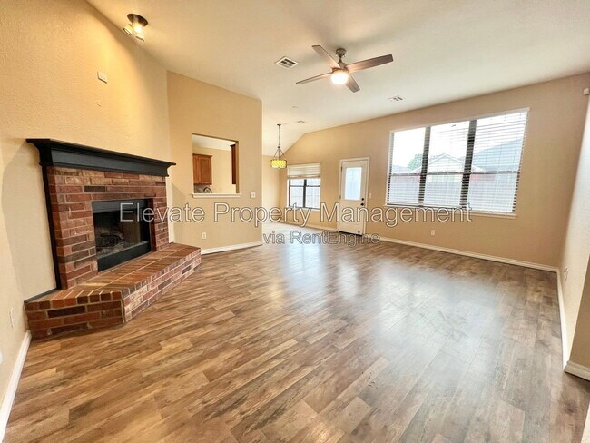 Building Photo - 16405 Otter Dr