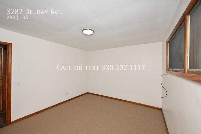 Building Photo - 3287 Delray Ave NW
