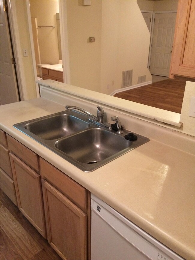 Building Photo - 4416 Derby Ridge Dr