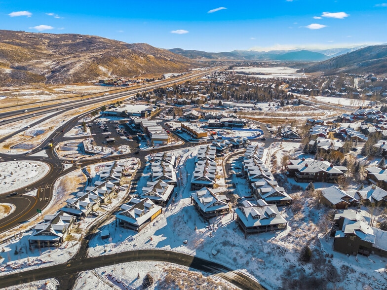 Building Photo - 3342 Santa Fe Rd