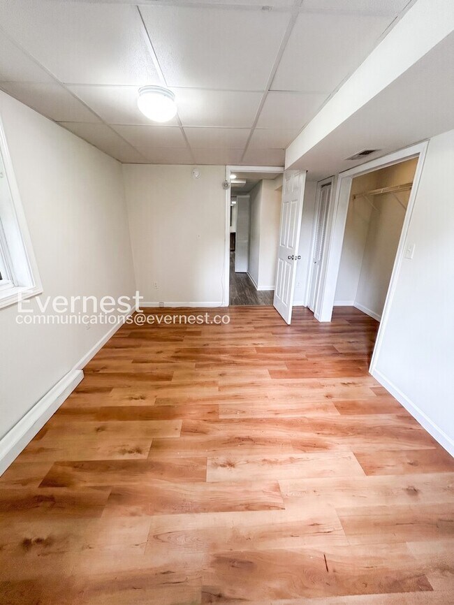 Building Photo - 4303 Whippoorwill Dr