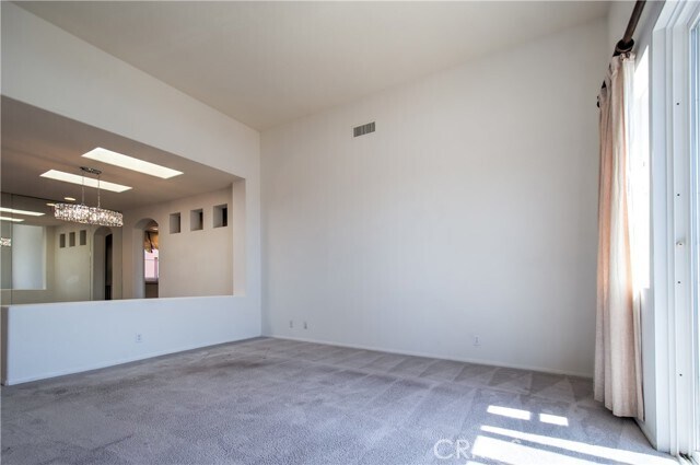 Building Photo - 15 Riva Dr