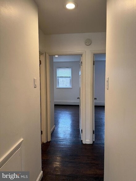 Building Photo - 720 Pine St